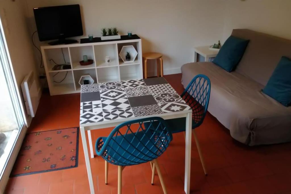 L'escapade T3 Avec Terrasse Privative Lussac-les-Châteaux