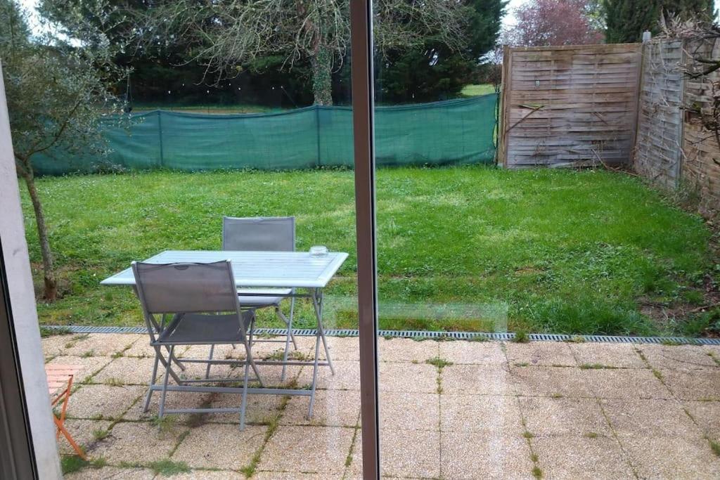 L'escapade T3 Avec Terrasse Privative Lussac-les-Châteaux